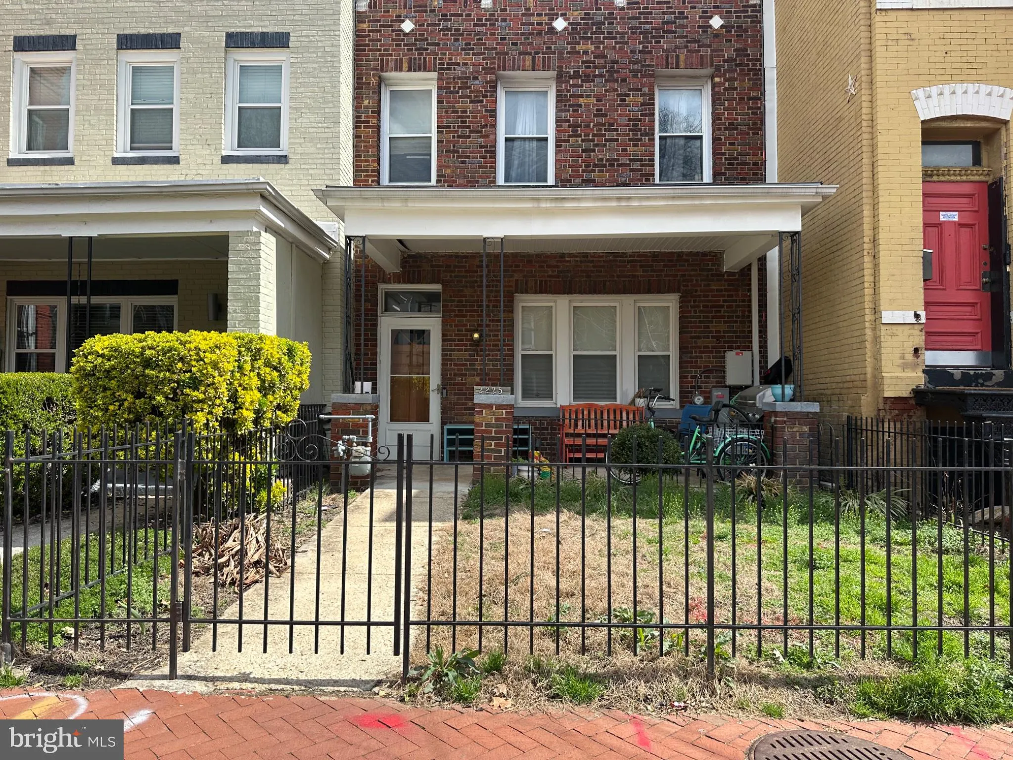 2225 12TH STREET, Washington, DC 20009