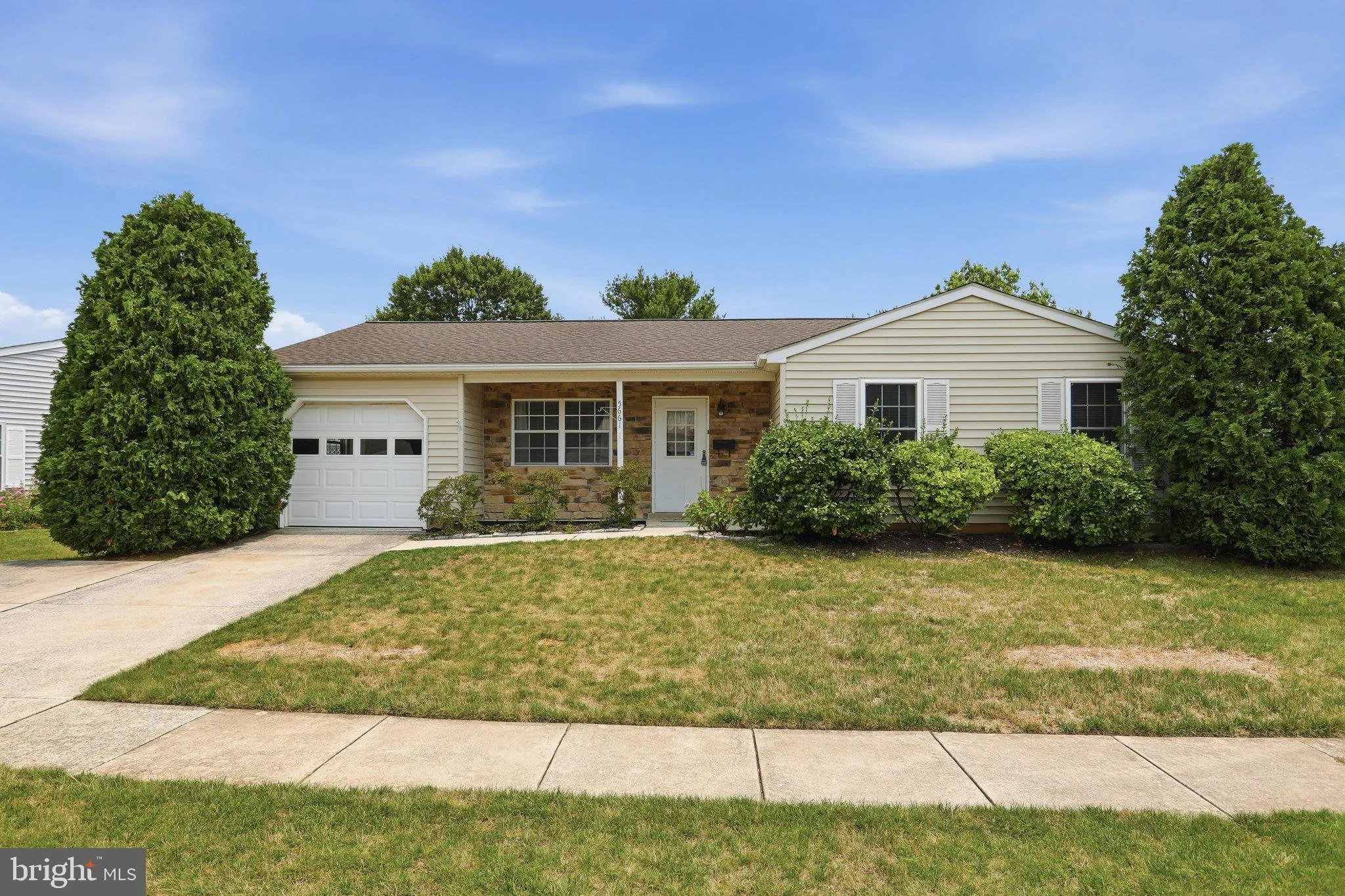 5661 CRABAPPLE DRIVE, Frederick, MD 21703