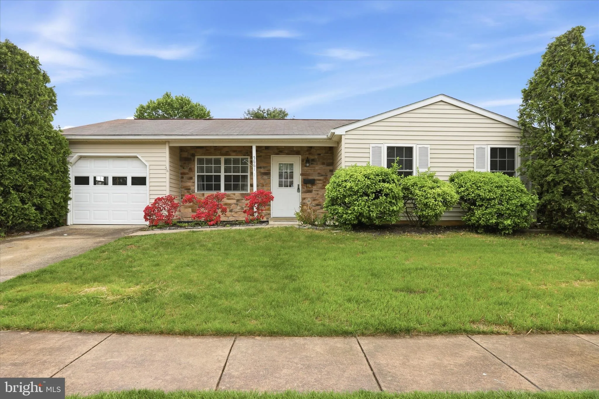 5661 CRABAPPLE DRIVE, Frederick, MD 21703