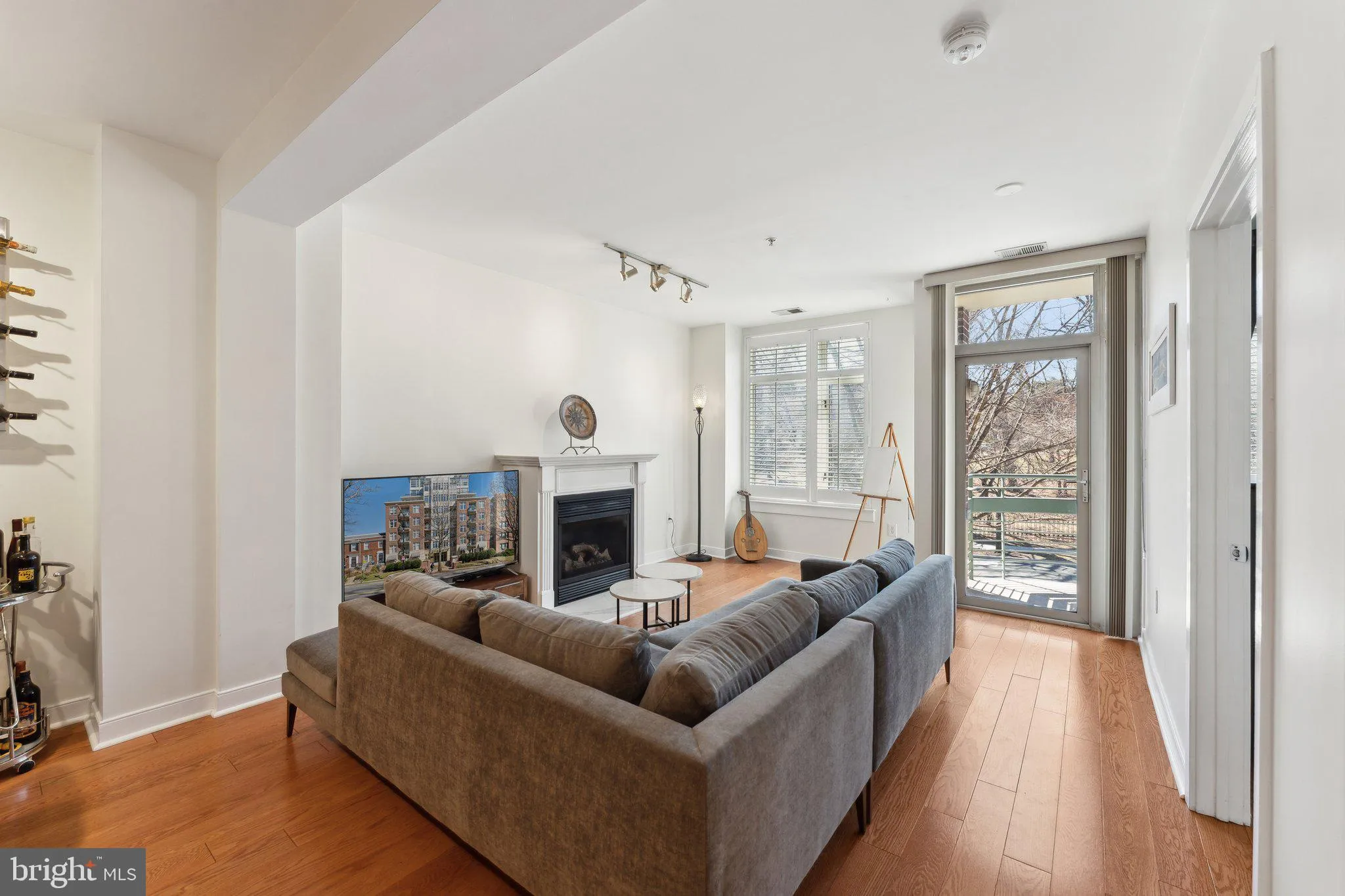 4025 CONNECTICUT AVENUE, Washington, DC 20008