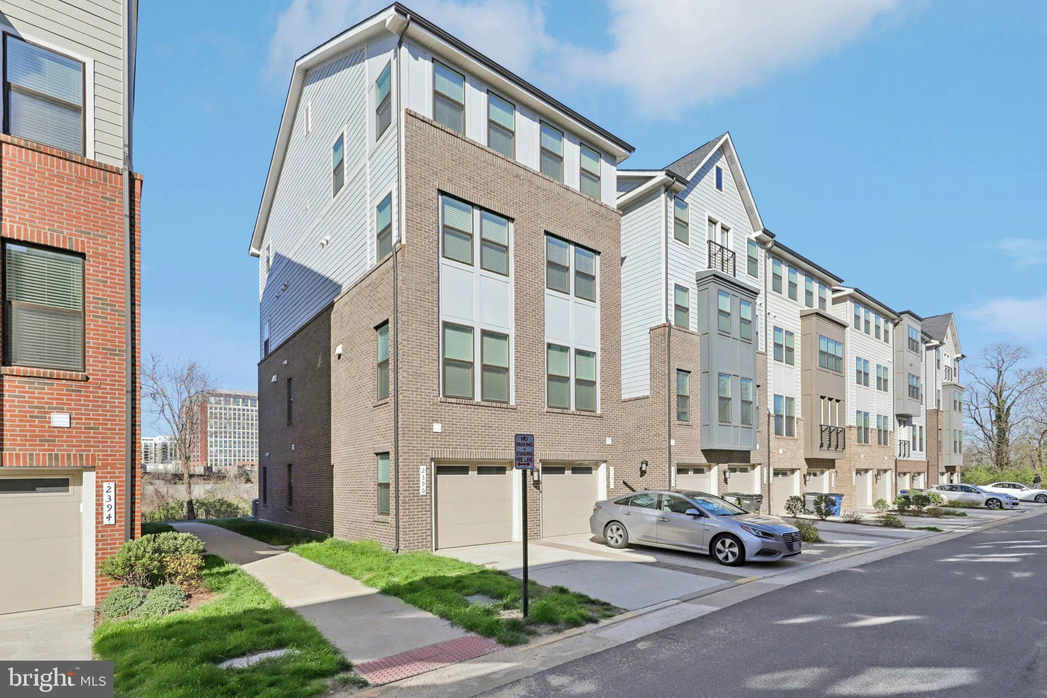 2390 STELLA PLACE, Alexandria, VA 22303