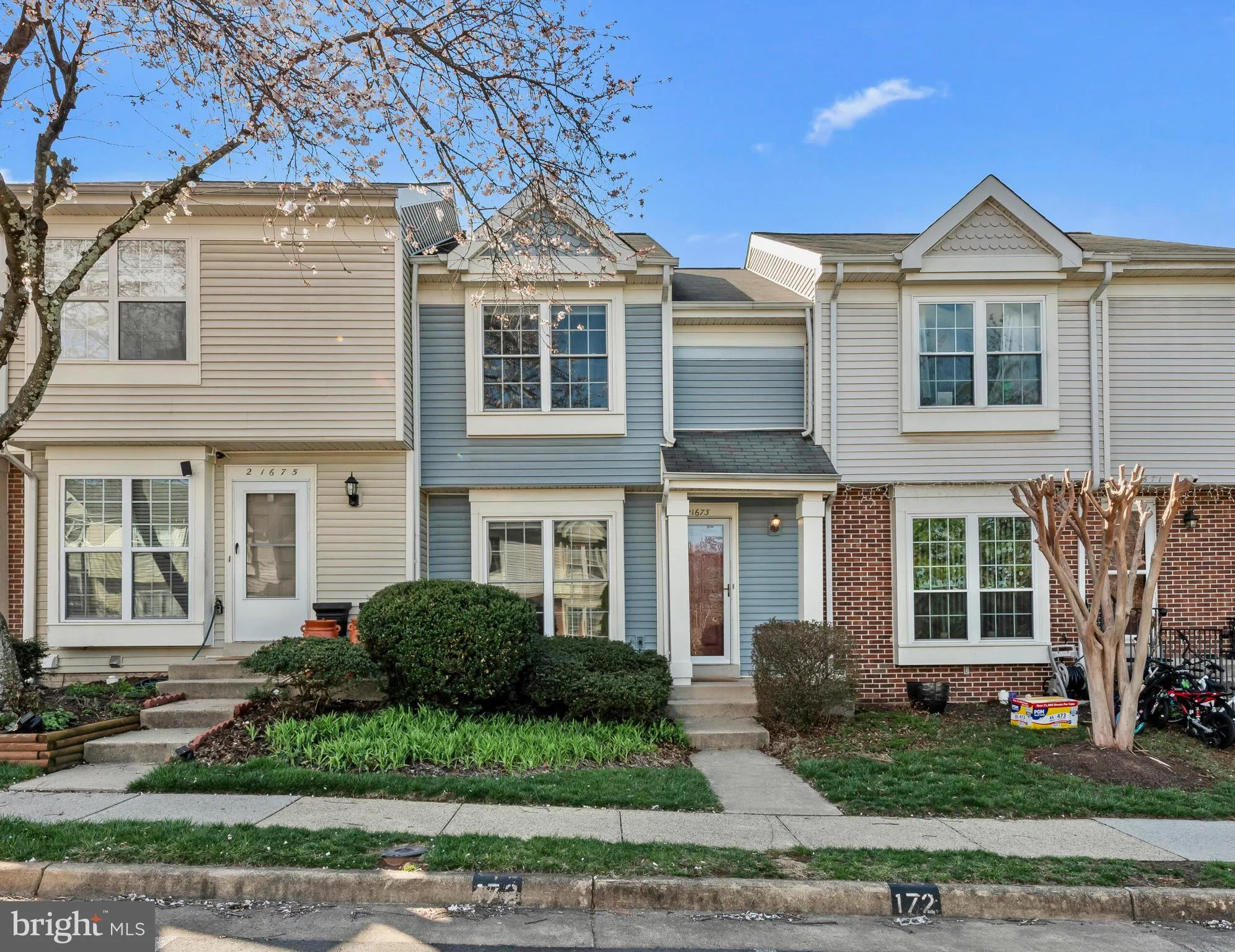 21673 HAZELNUT SQUARE, Sterling, VA 20164