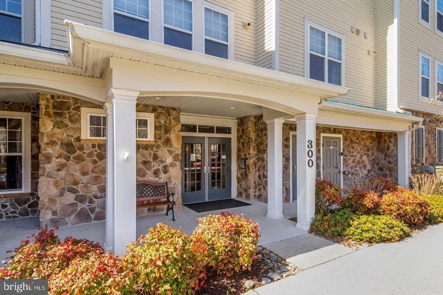 300 HIGH GABLES DRIVE, Gaithersburg, MD 20878