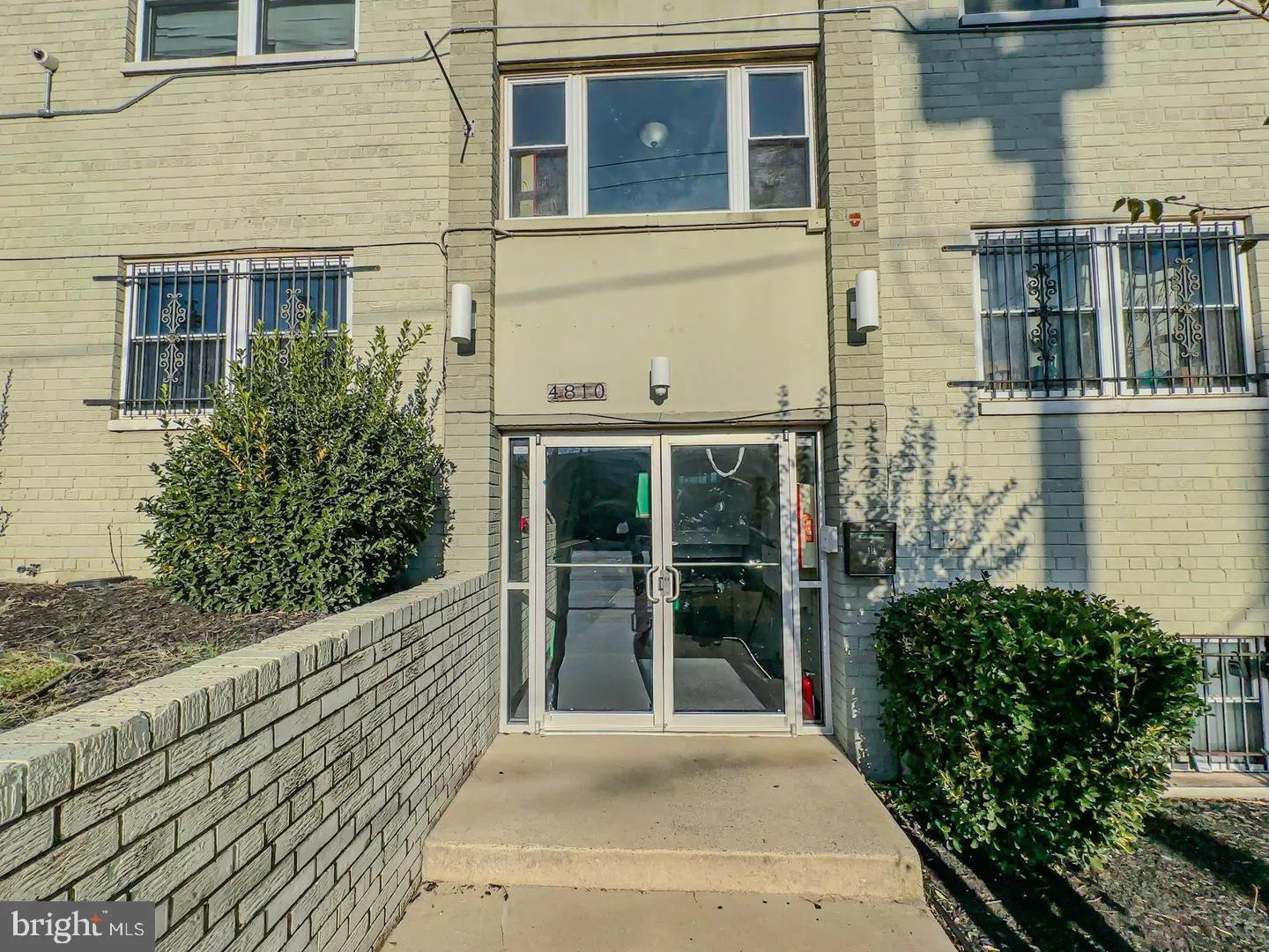 4810 QUARLES STREET, Washington, DC 20019