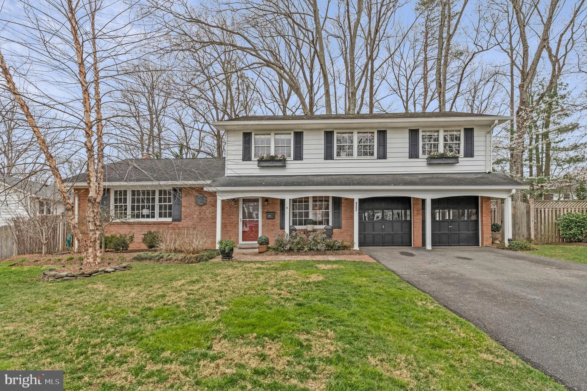 8203 GALAHAD COURT, Annandale, VA 22003