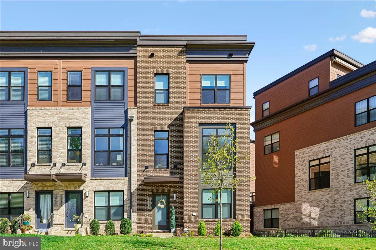 3717 BLUE LOBELIA WAY, Rockville, MD 20852