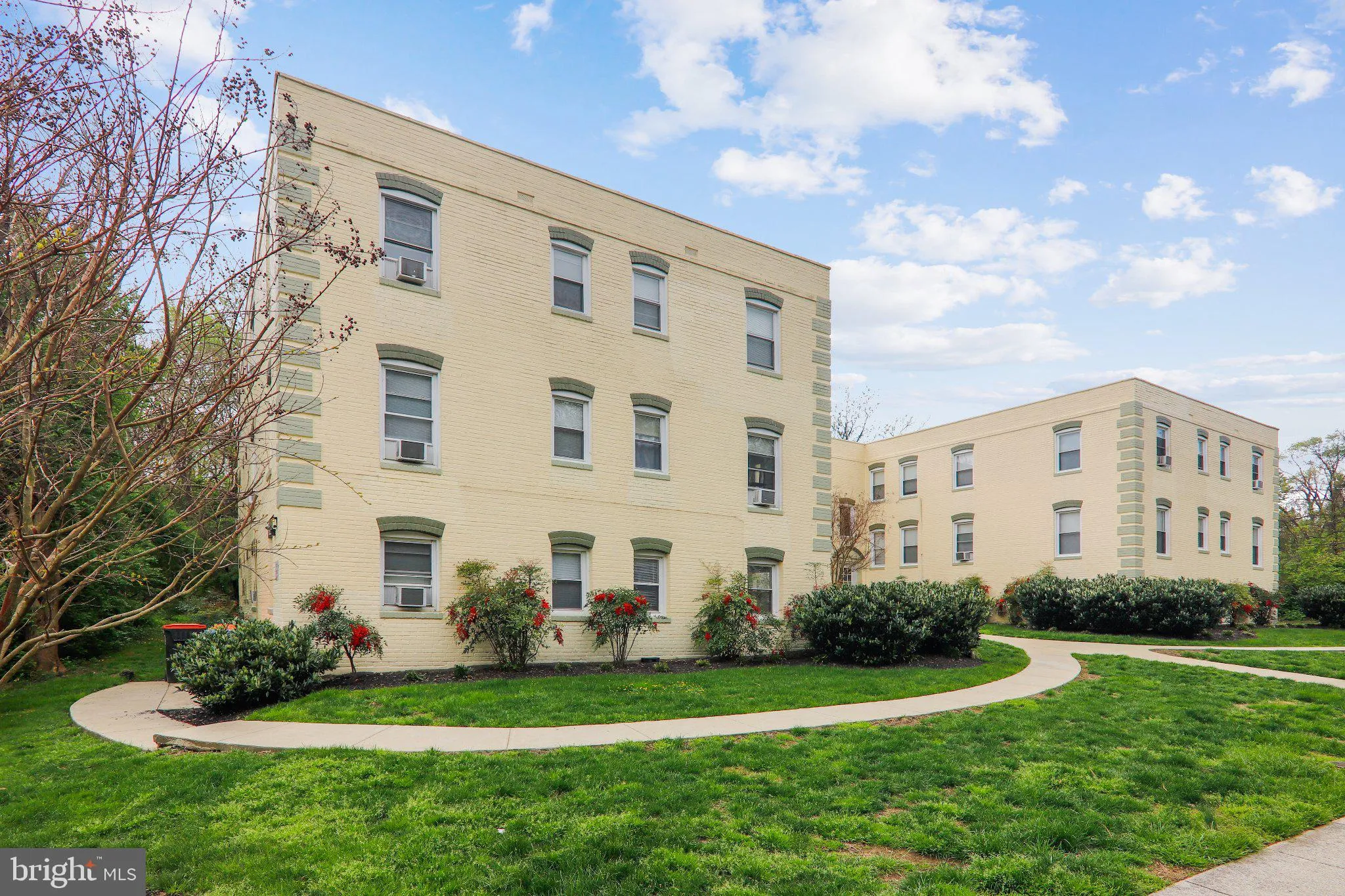 4703 RAVENSWOOD ROAD, Riverdale, MD 20737