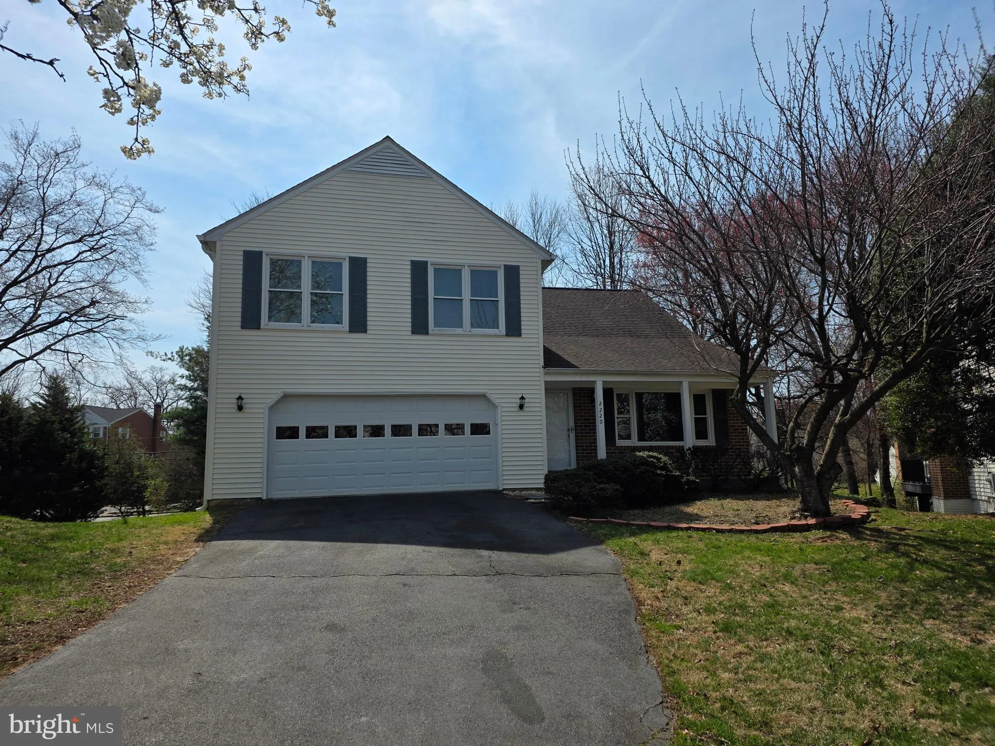2220 CEDAR MILL COURT, Vienna, VA 22182