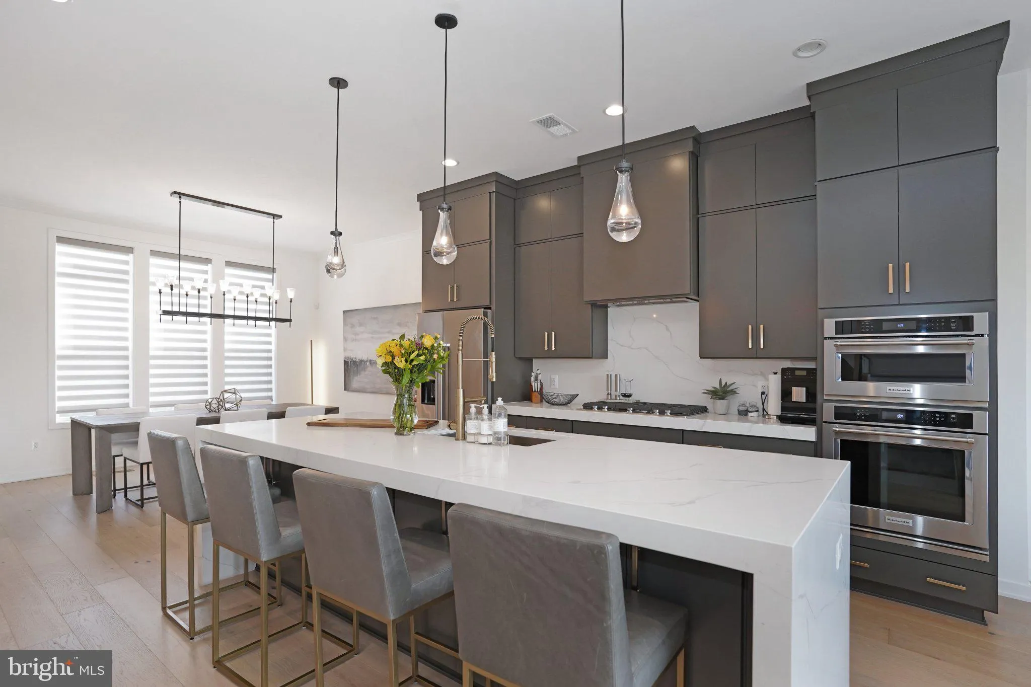 14383 BECKETT GLEN CIRCLE, Chantilly, VA 20151