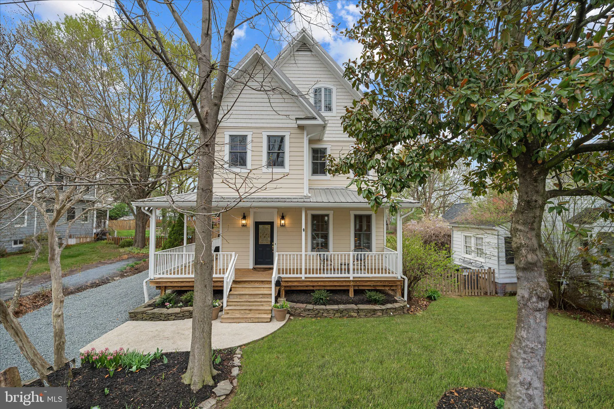1715 NELSON STREET, Arlington, VA 22204