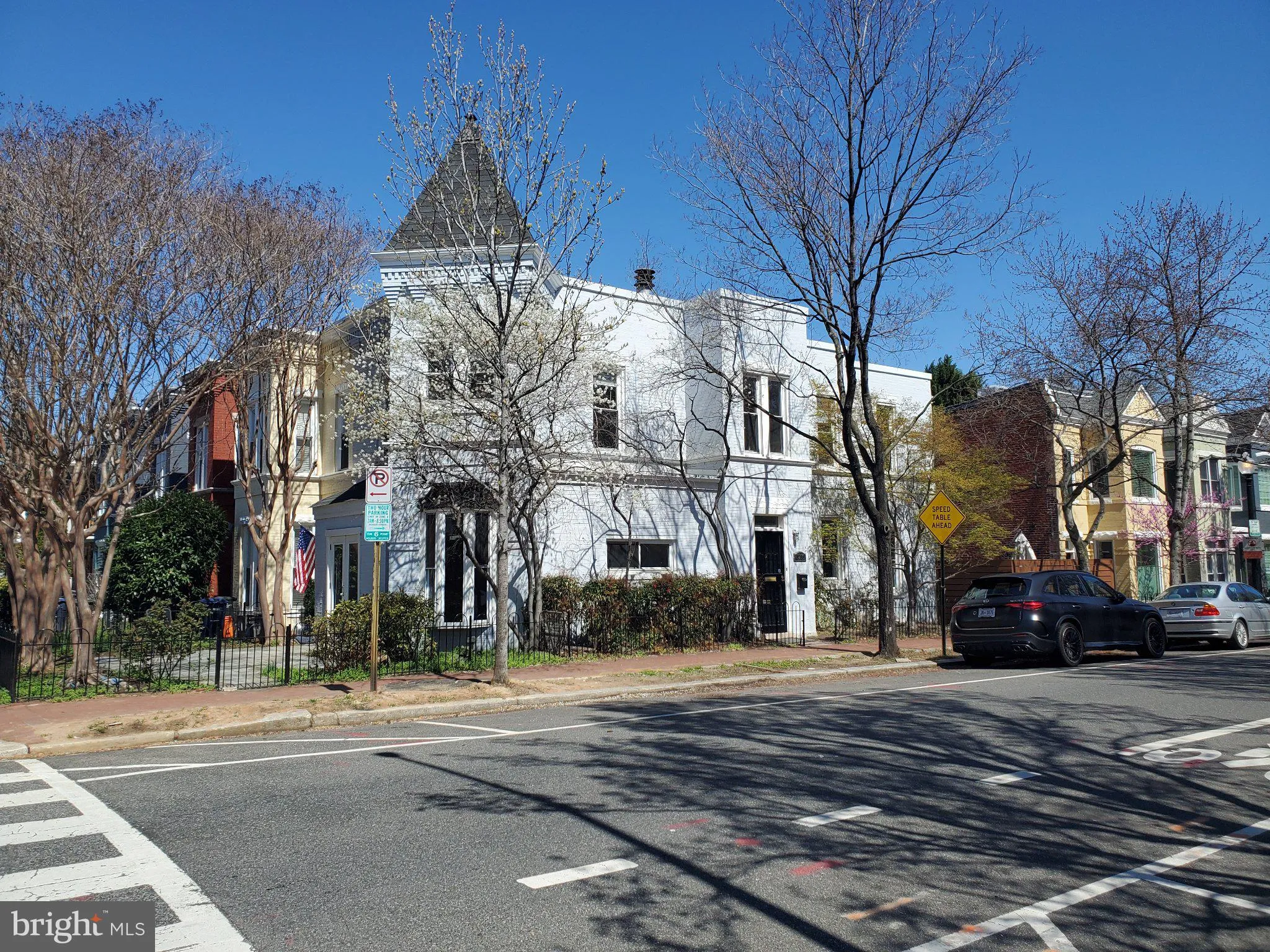 1200 D STREET, Washington, DC 20002
