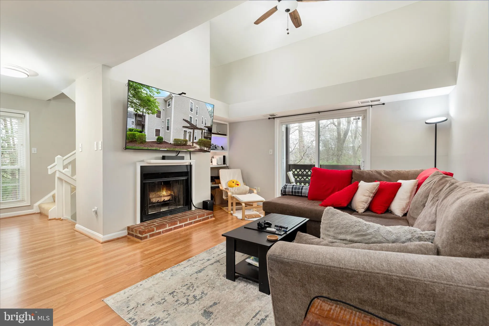 10198 OAKTON TERRACE ROAD, Oakton, VA 22124