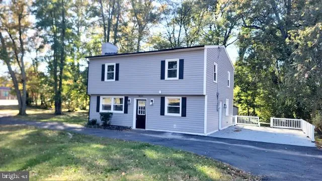 8426 WOODLAWN STREET, Alexandria, VA 22309