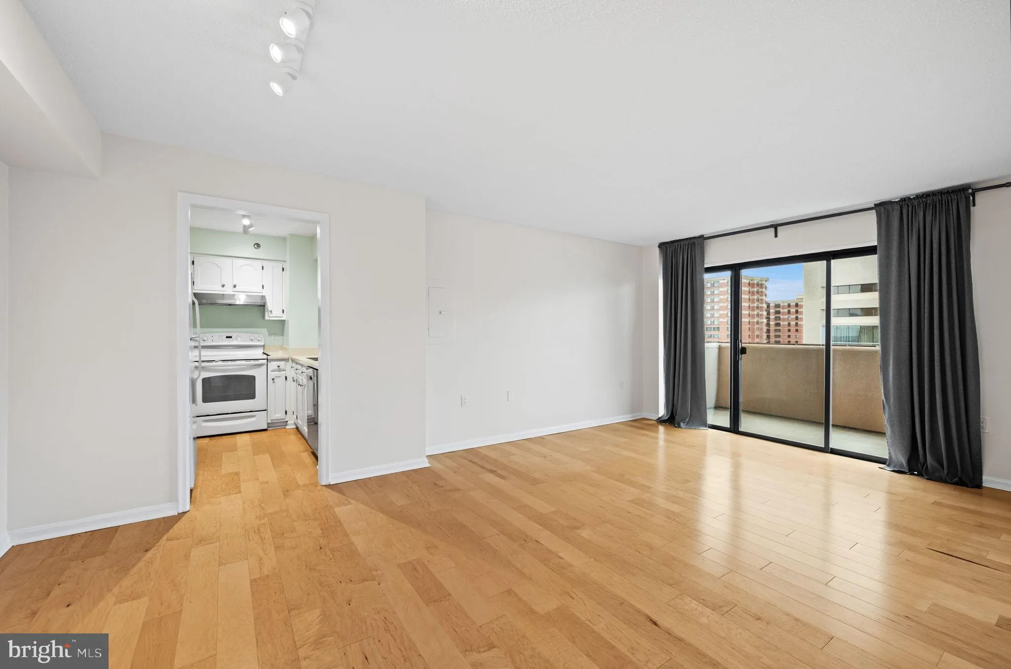 1301 COURTHOUSE ROAD, Arlington, VA 22201