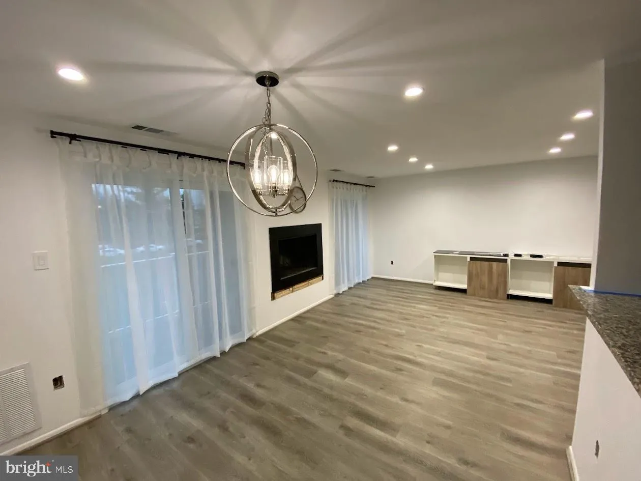 1004 WARWICK COURT, Sterling, VA 20164