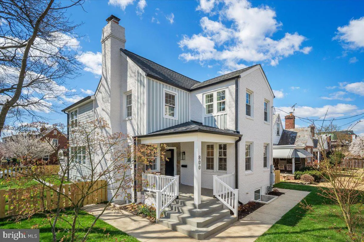 800 ELDER STREET, Washington, DC 20012