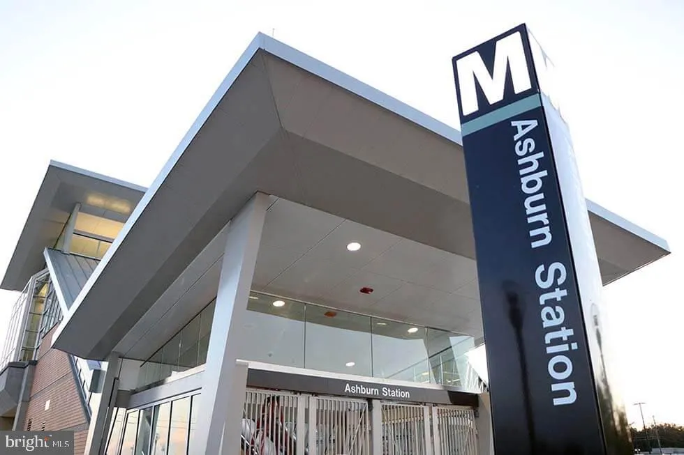 22308 SEABRING TERRACE, Ashburn, VA 20148