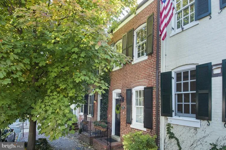 2706 N STREET, Washington, DC 20007