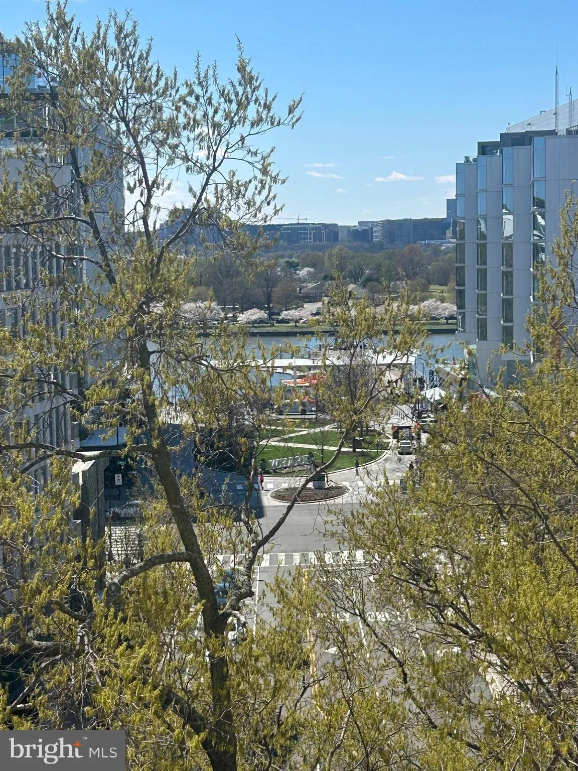 700 7TH STREET, Washington, DC 20024