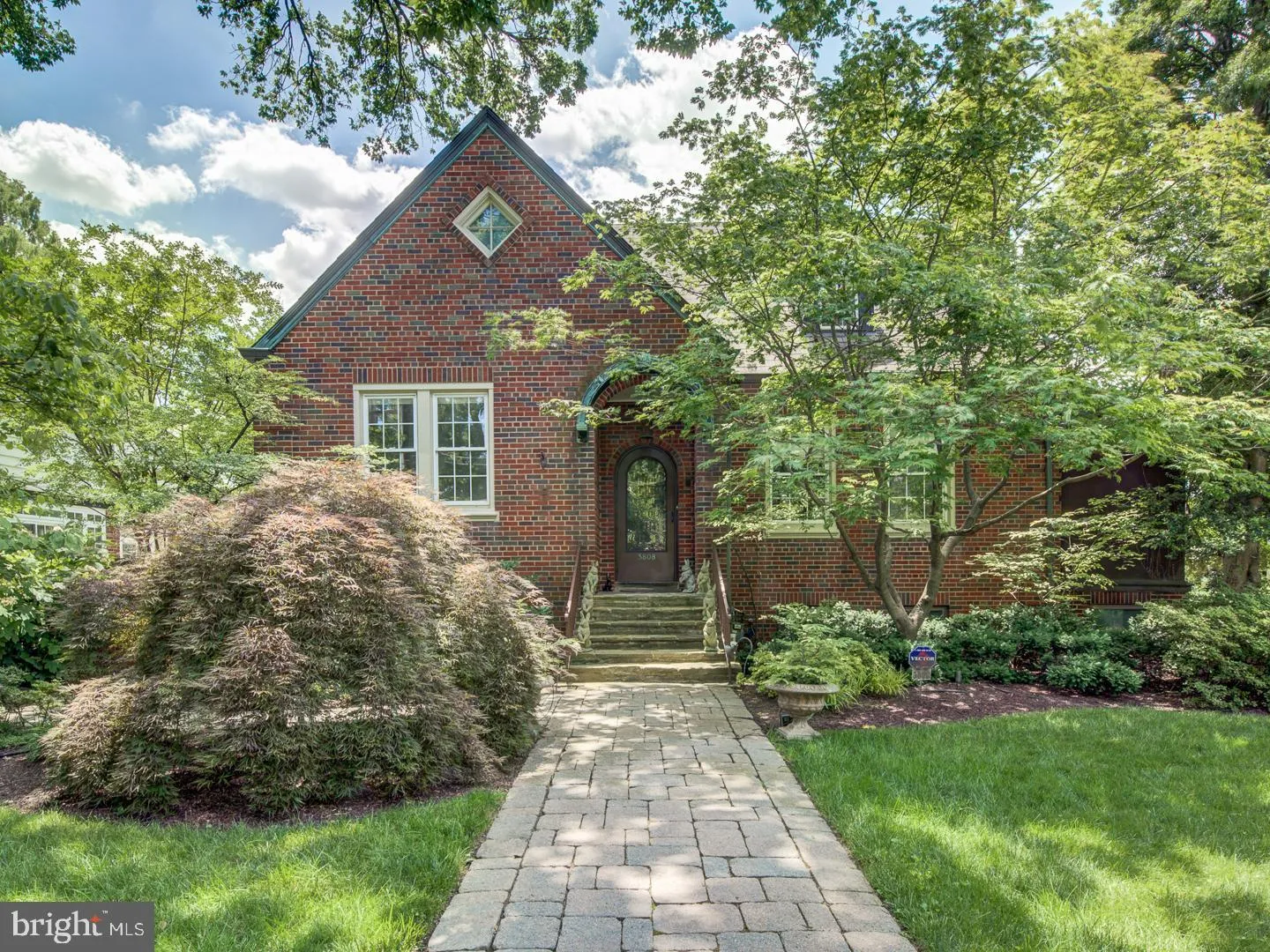 3808 CATHEDRAL AVENUE, Washington, DC 20016