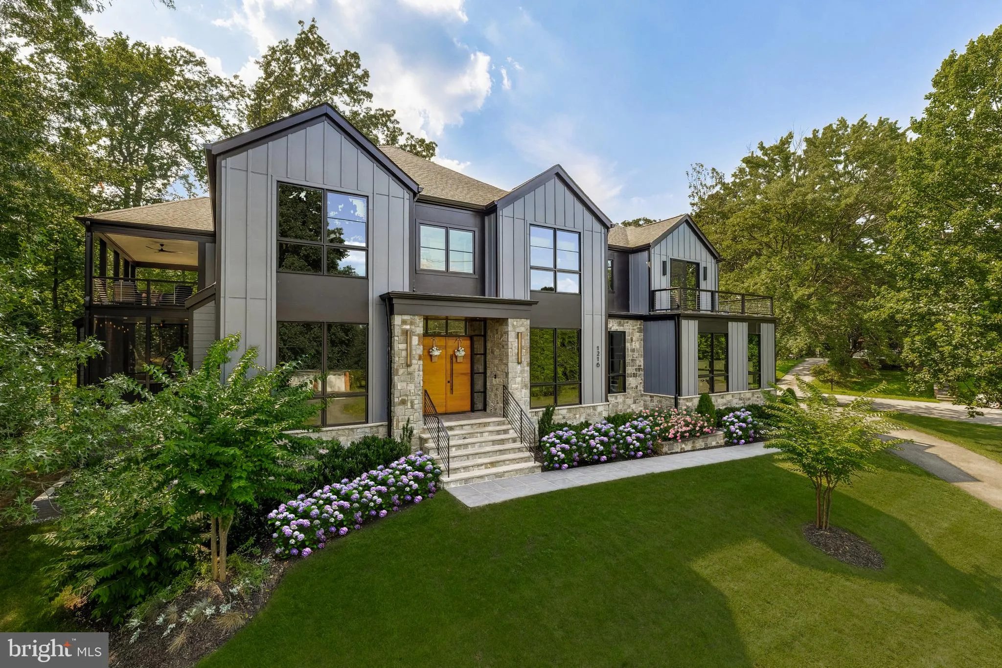 1216 EARNESTINE STREET, Mclean, VA 22101