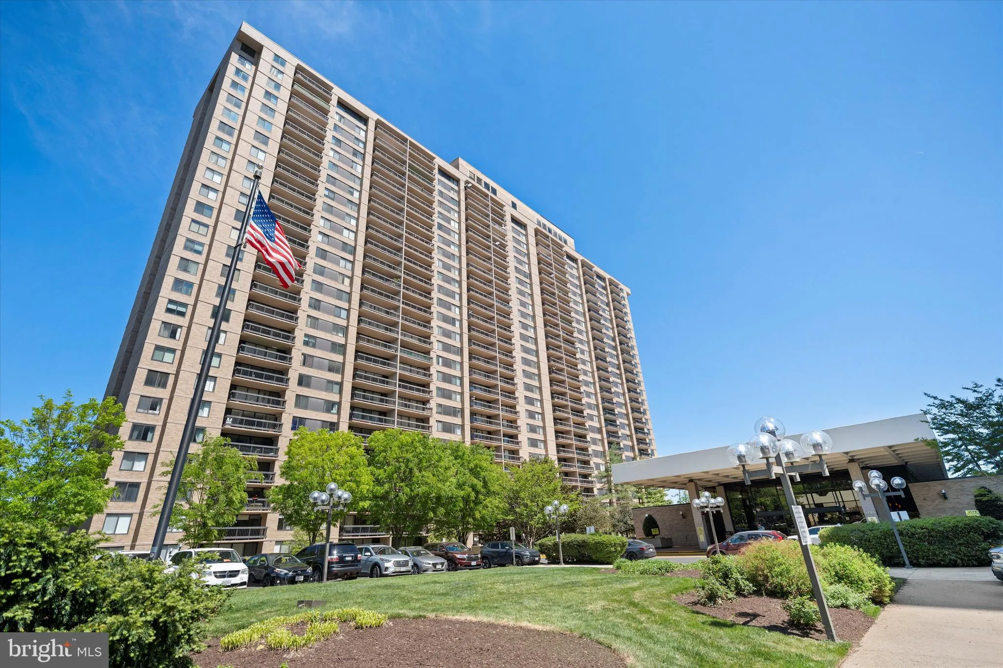 3701 GEORGE MASON DRIVE, Falls Church, VA 22041