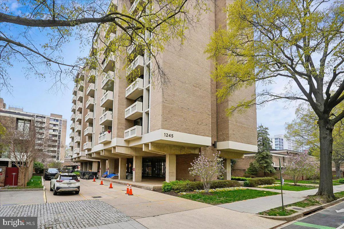 1245 4TH STREET, Washington, DC 20024