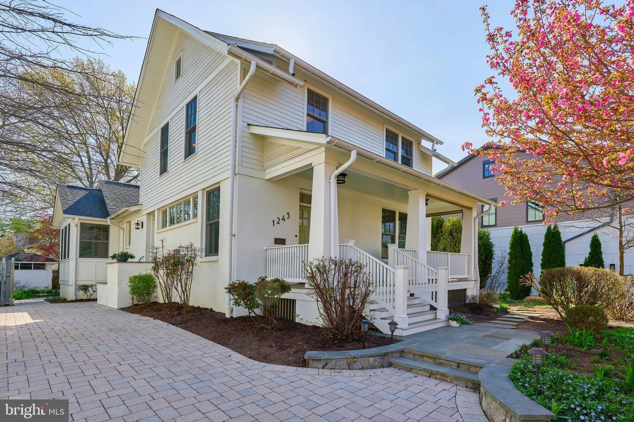 1243 STUART STREET, Arlington, VA 22201