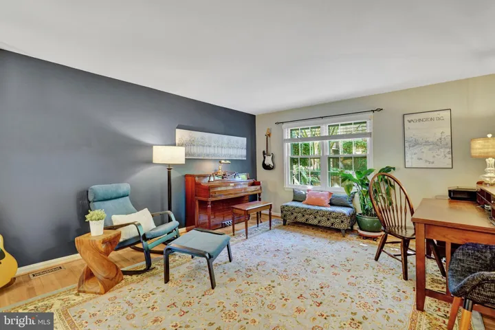 603 N Armistead Street, Alexandria, VA 22312
