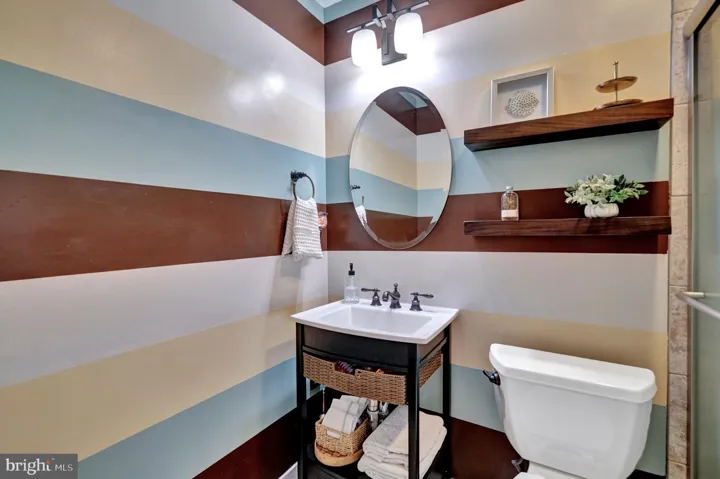 603 N Armistead Street, Alexandria, VA 22312