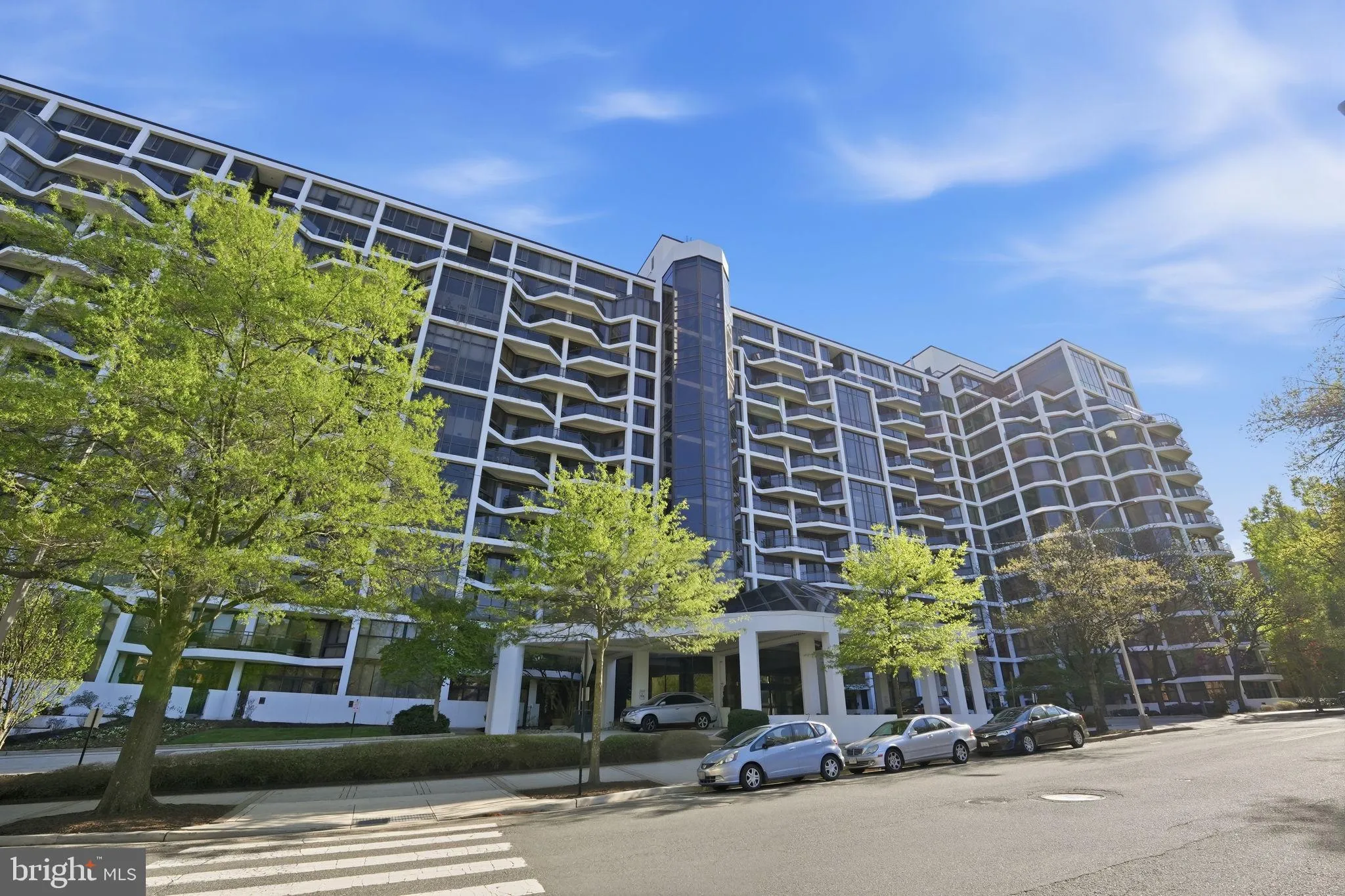 1530 KEY BOULEVARD, Arlington, VA 22209
