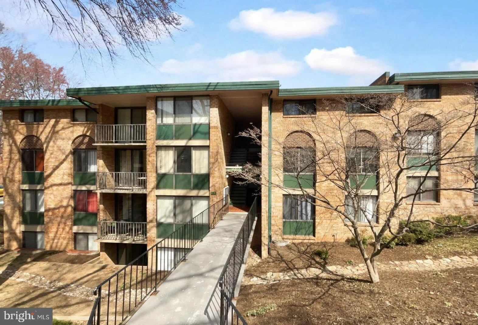 519 ARMISTEAD STREET, Alexandria, VA 22312