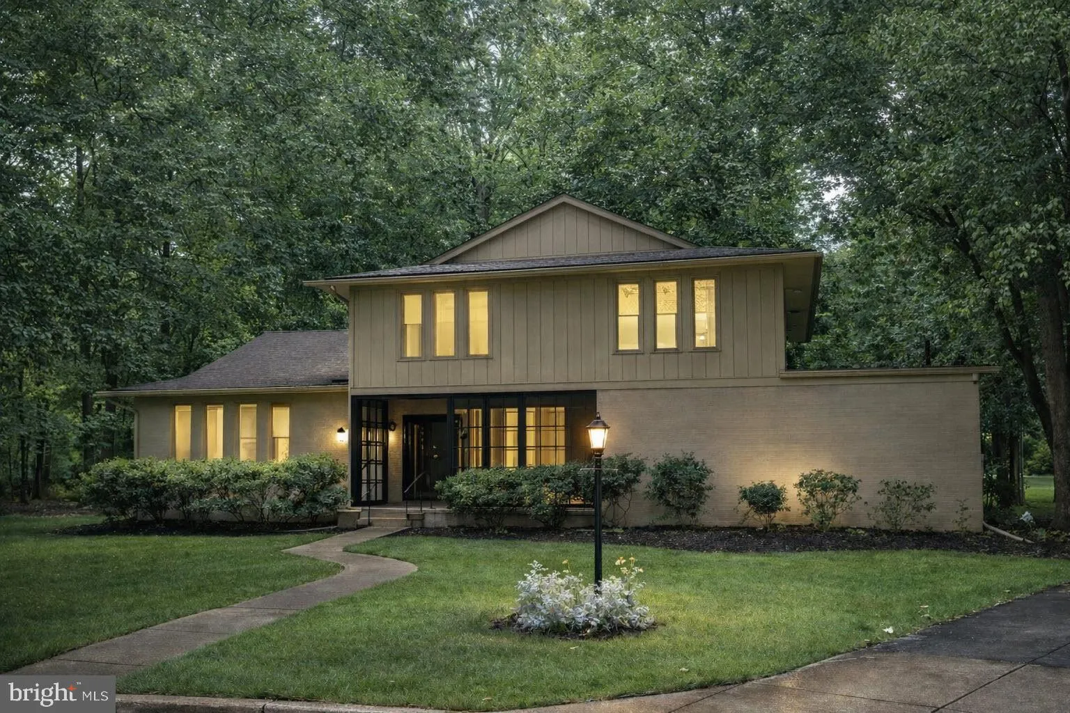 712 LOCH NESS CIRCLE, Fort Washington, MD 20744