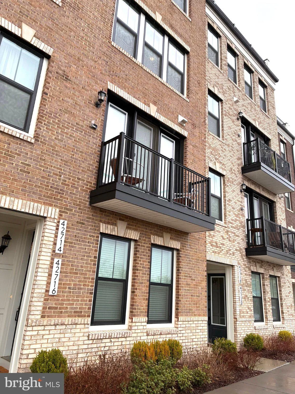 42716 DARALA DRIVE, Ashburn, VA 20147