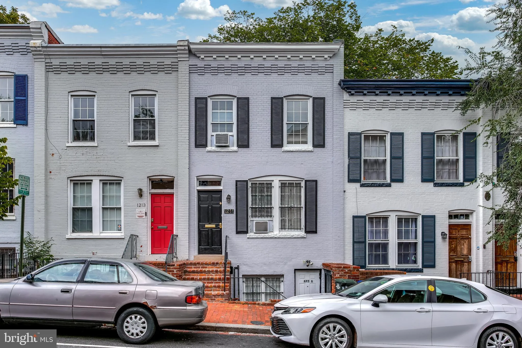 1211 33RD STREET, Washington, DC 20007
