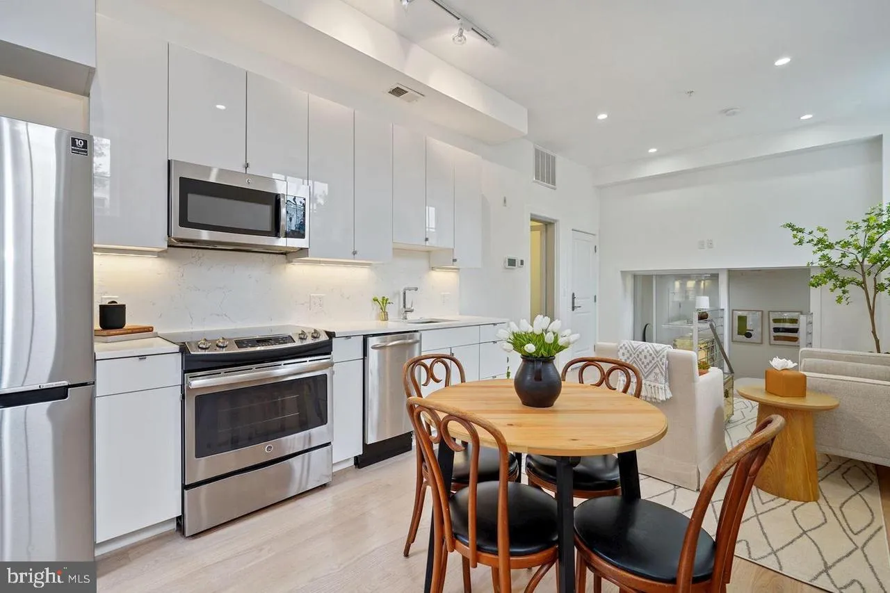 1211 G STREET, Washington, DC 20003