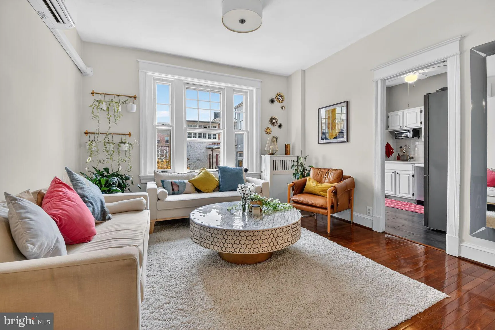 2009 BELMONT ROAD, Washington, DC 20009