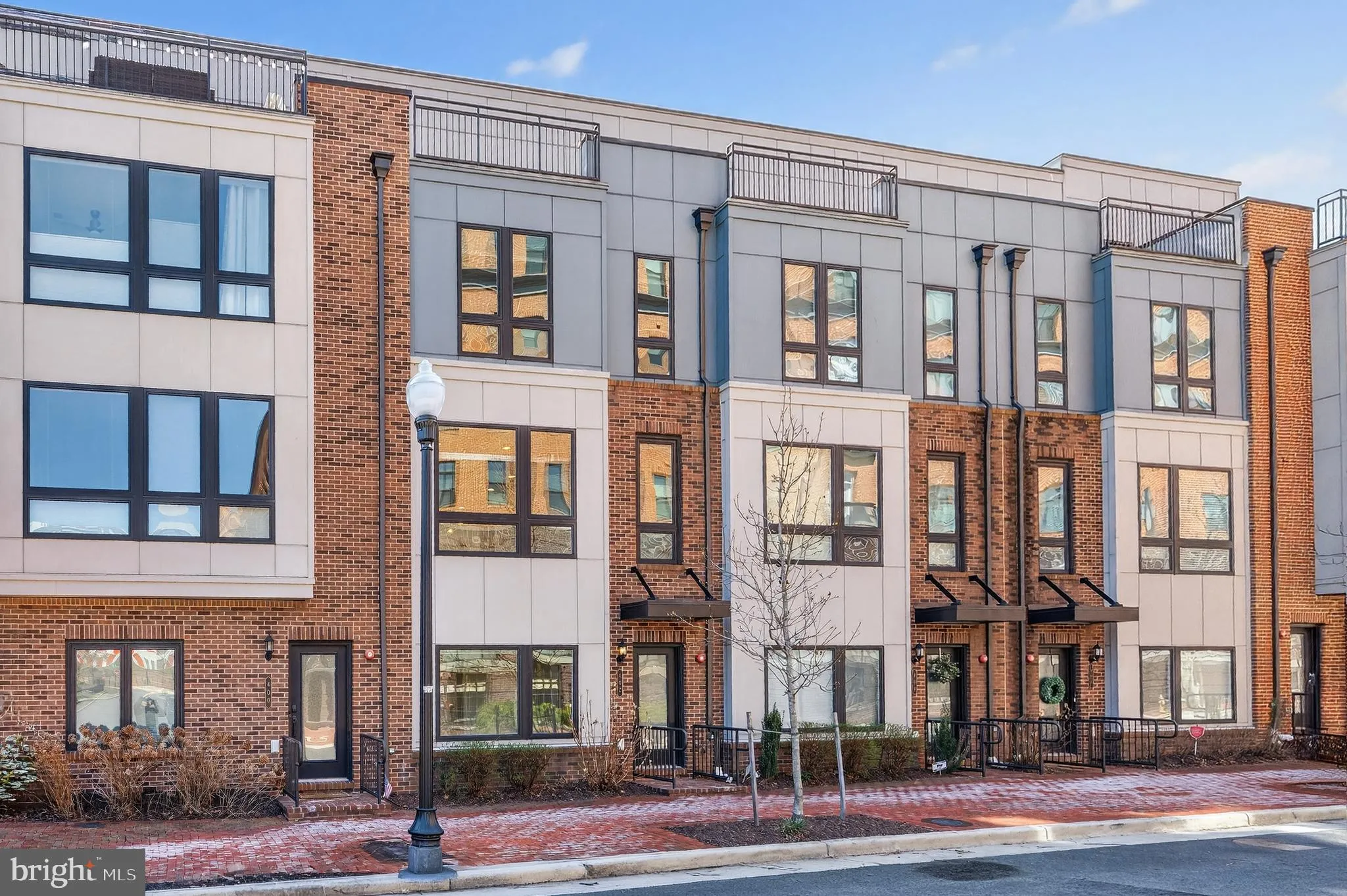 402 STABLER LANE, Alexandria, VA 22304