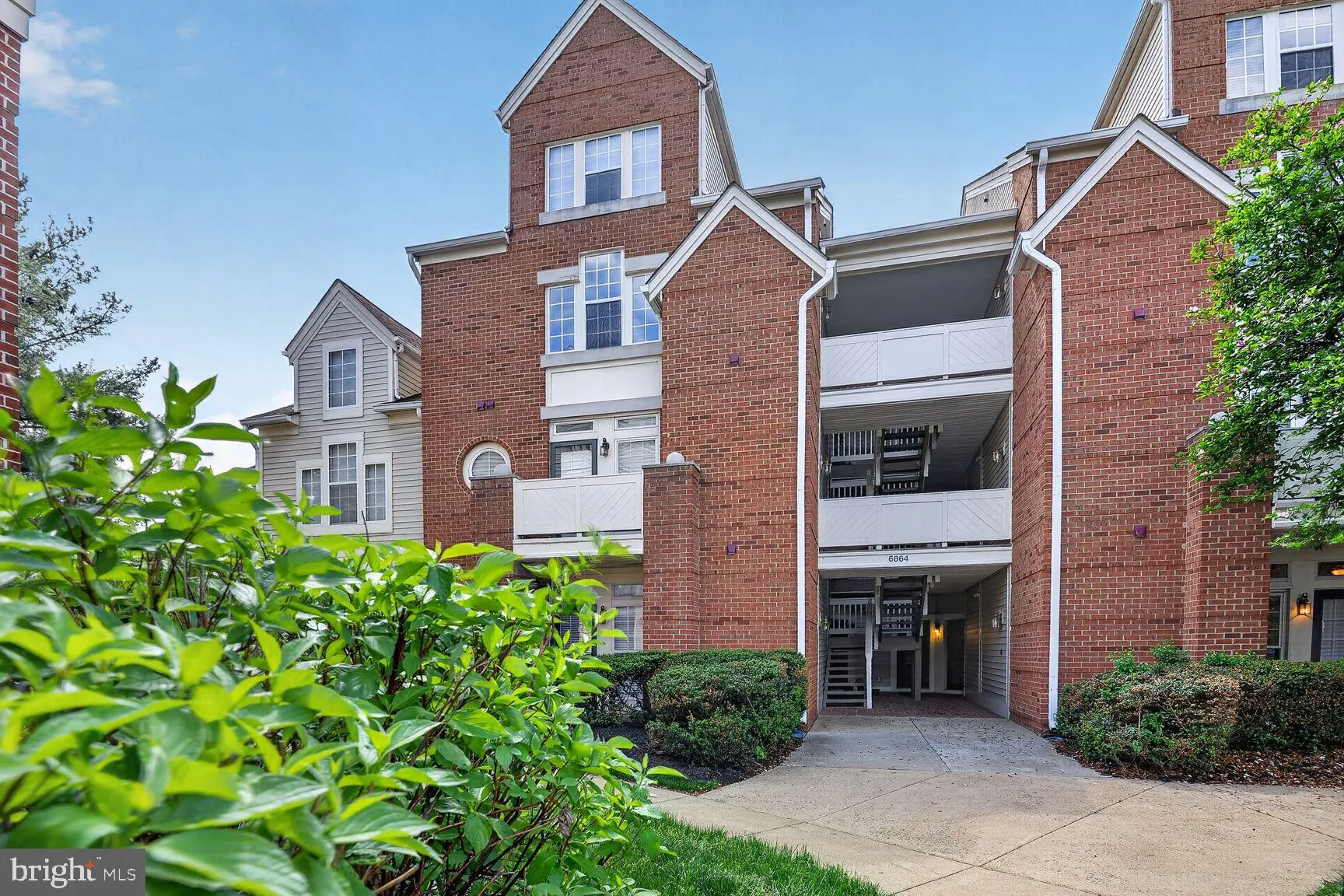 6864 BRINDLE HEATH WAY, Alexandria, VA 22315