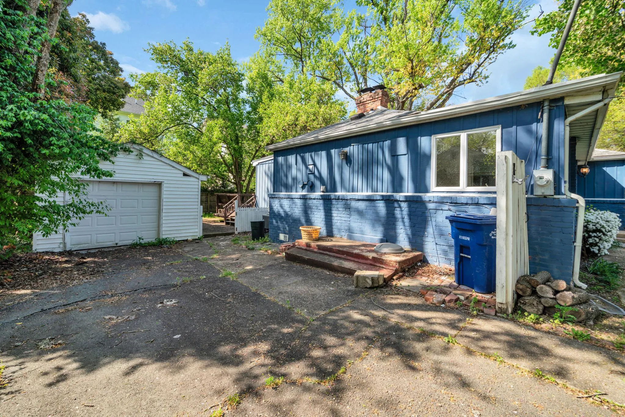 8106 FORT HUNT ROAD, Alexandria, VA 22308