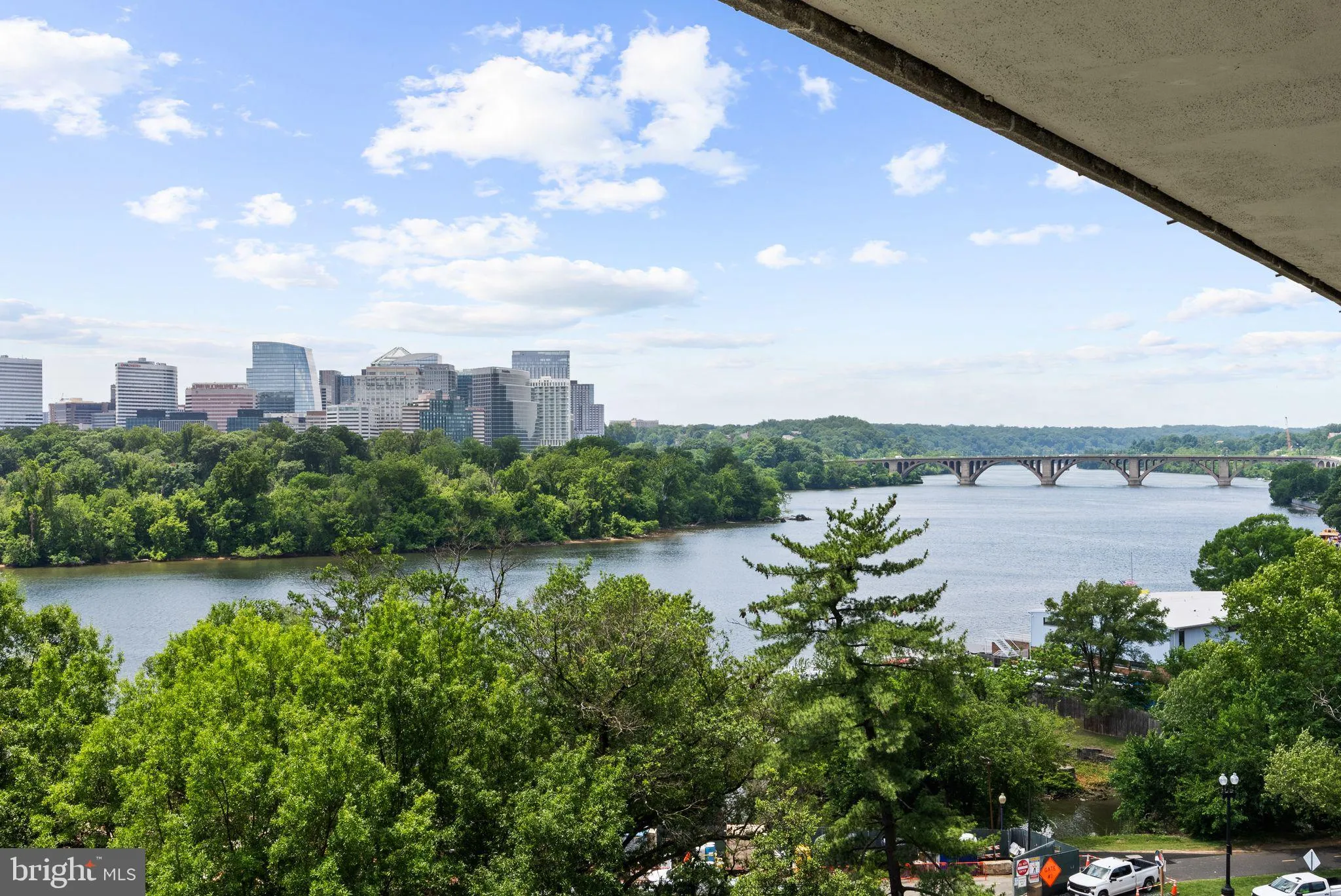 2700 VIRGINIA AVE, Washington, DC 20037