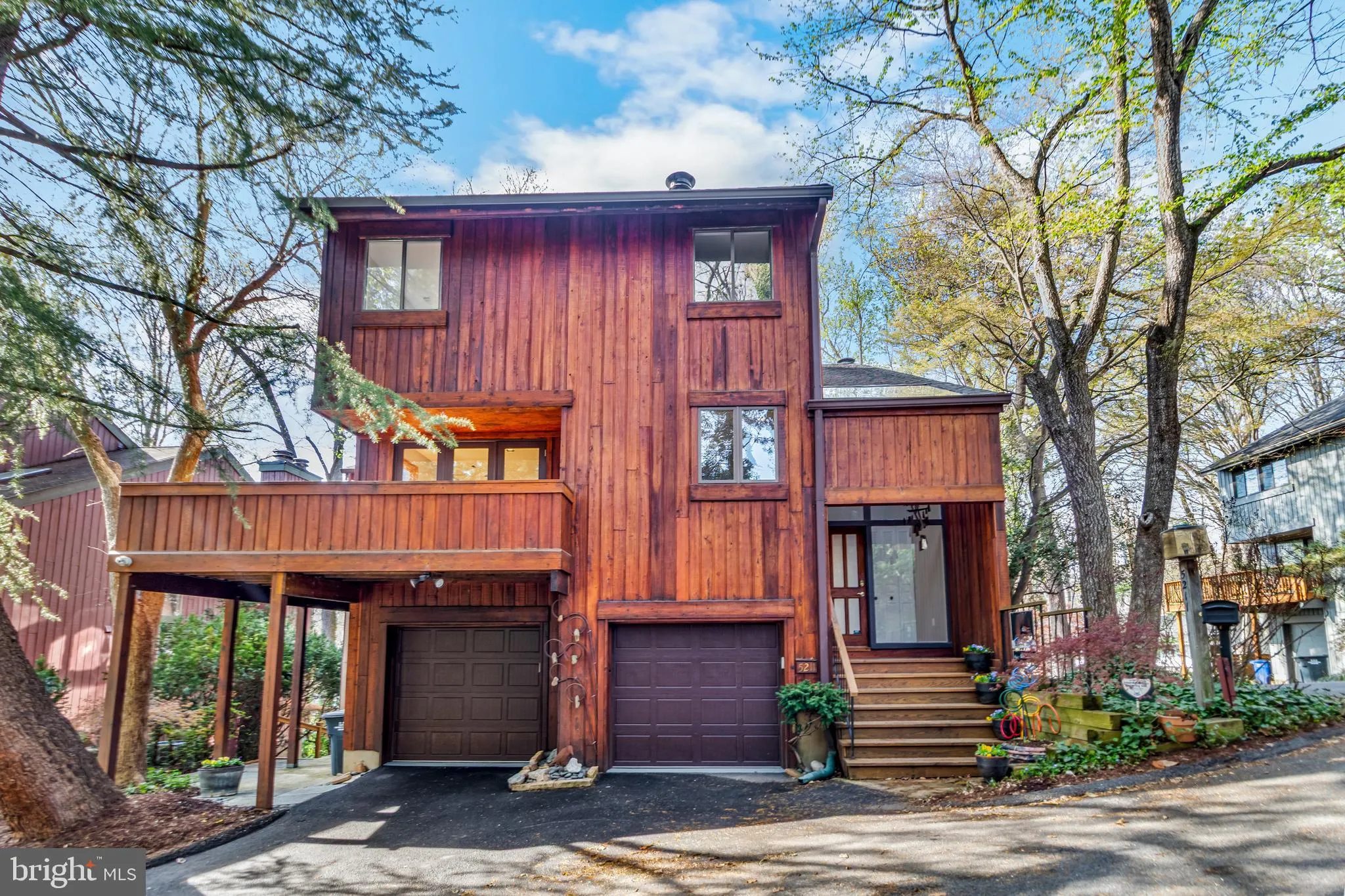 5211 MACARTHUR TERRACE, Washington, DC 20016