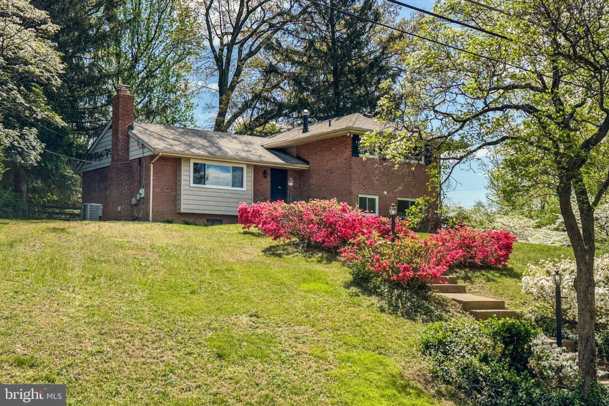 6451 QUEEN ANNE TERRACE, Falls Church, VA 22044