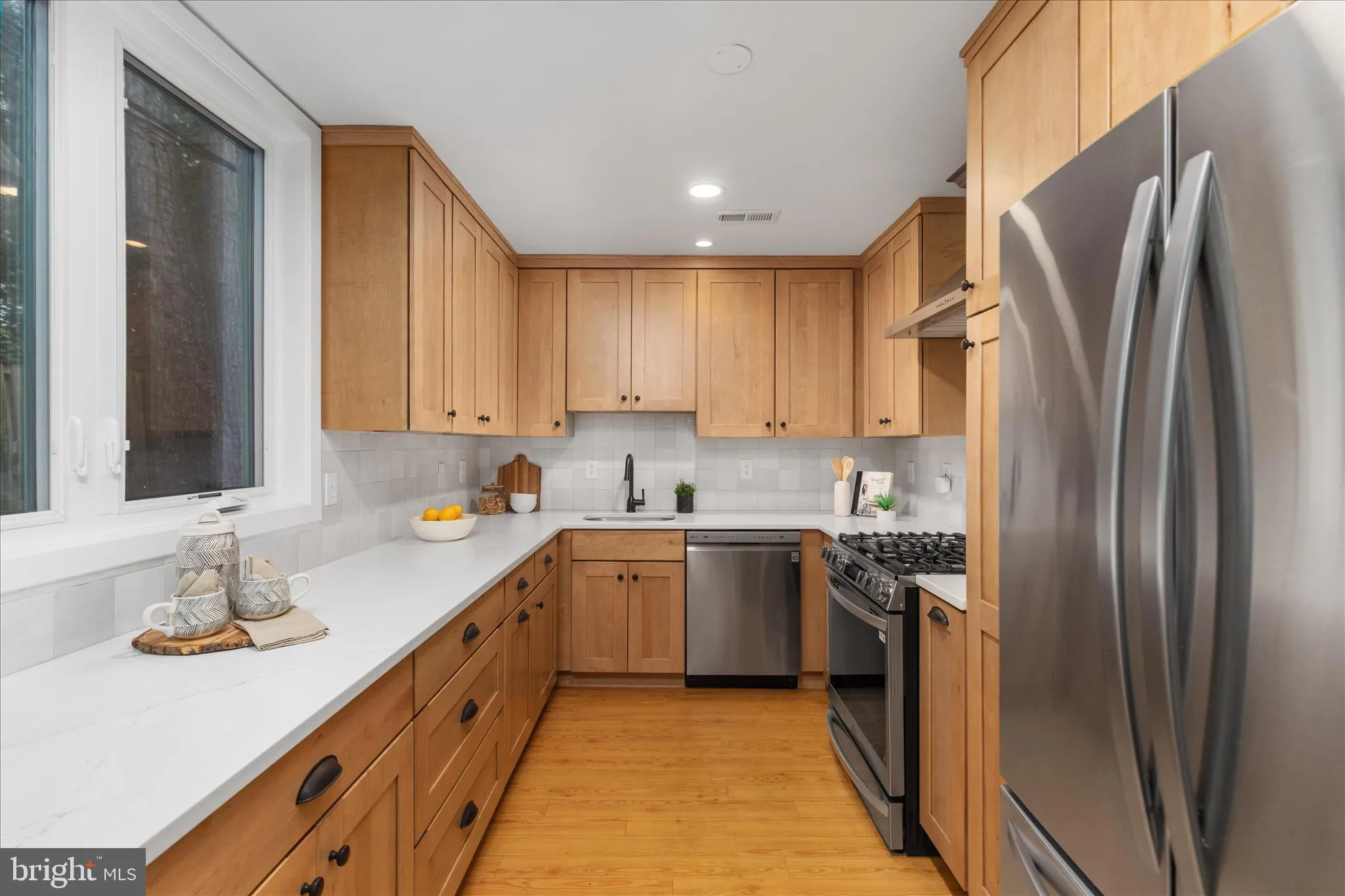 4111 DENFELD AVENUE, Kensington, MD 20895