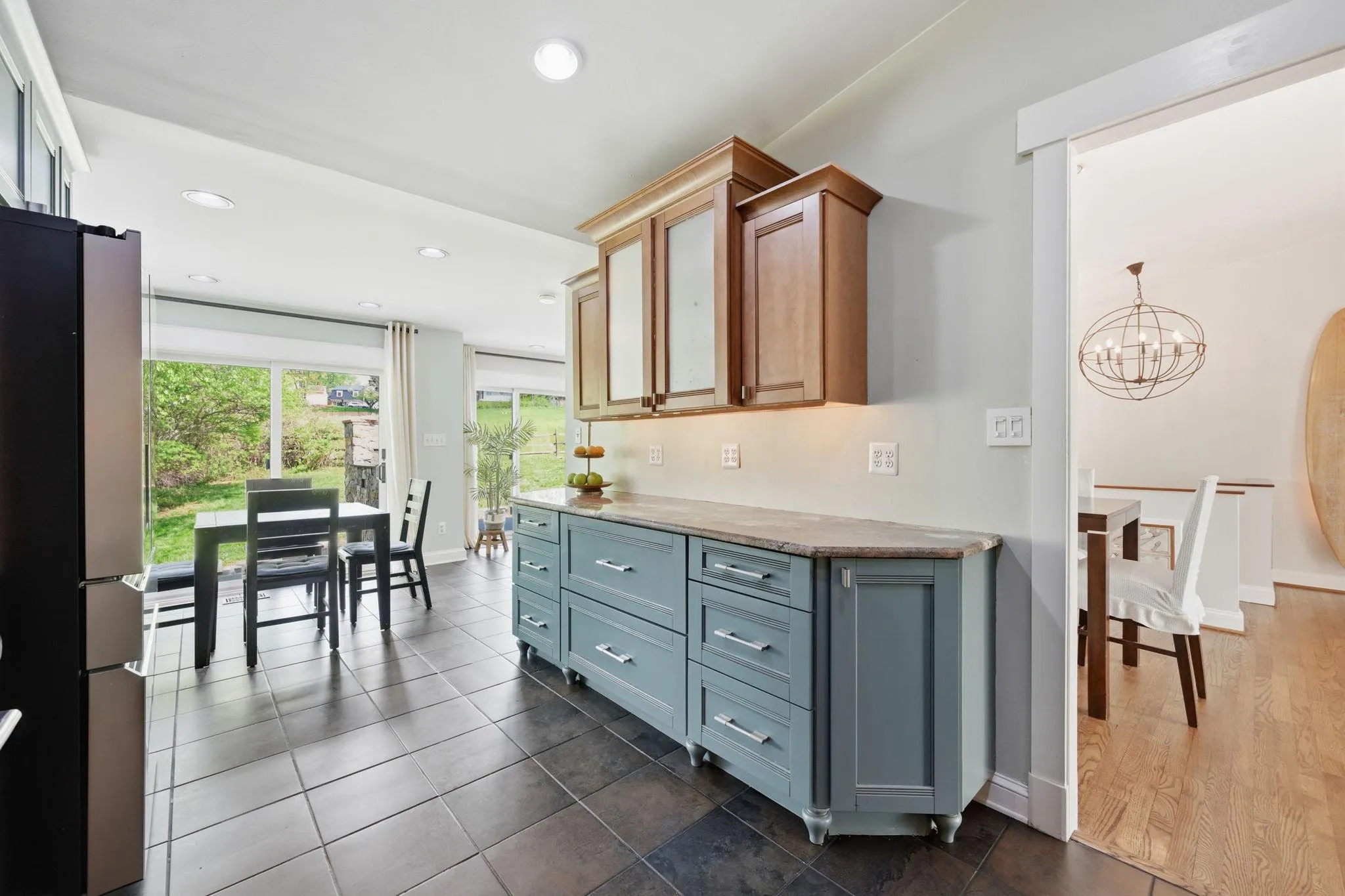 9825 BETTEKER LANE, Potomac, MD 20854