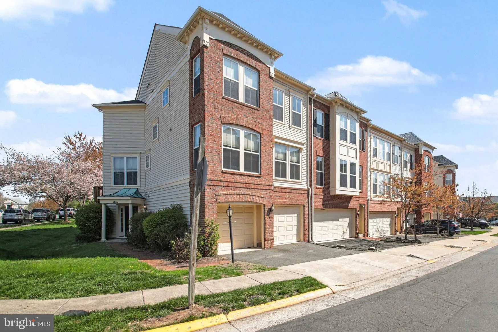 42464 REGAL WOOD DRIVE, Brambleton, VA 20148
