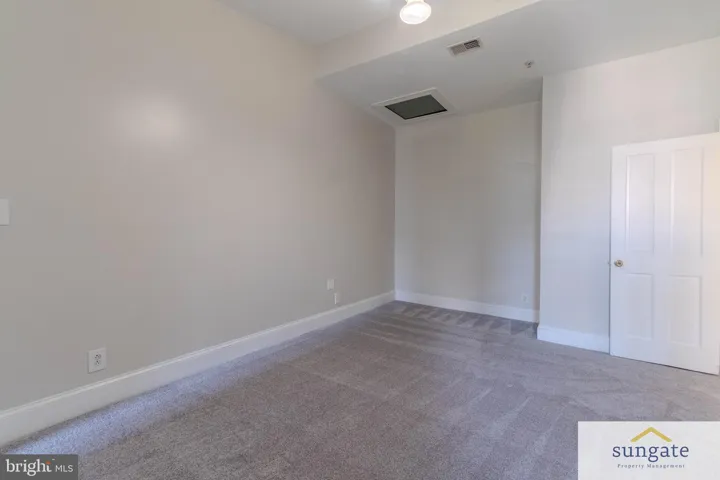 1729 Park Avenue, Baltimore, MD 21217