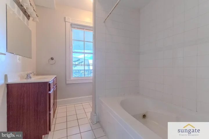 1729 Park Avenue, Baltimore, MD 21217