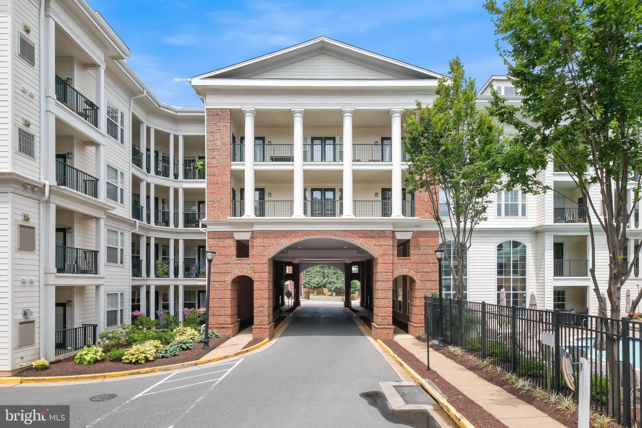 11 ARCH PLACE, Gaithersburg, MD 20878