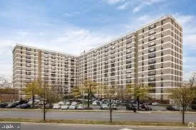 4600 DUKE STREET, Alexandria, VA 22304